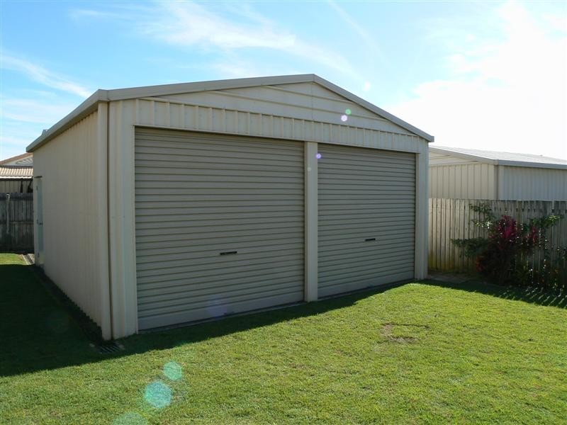 15 Karina Ct, Urangan QLD 4655