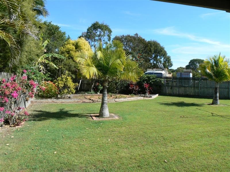 15 Karina Ct, Urangan QLD 4655