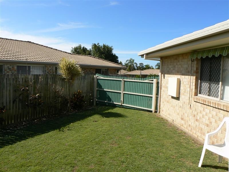 15 Karina Ct, Urangan QLD 4655