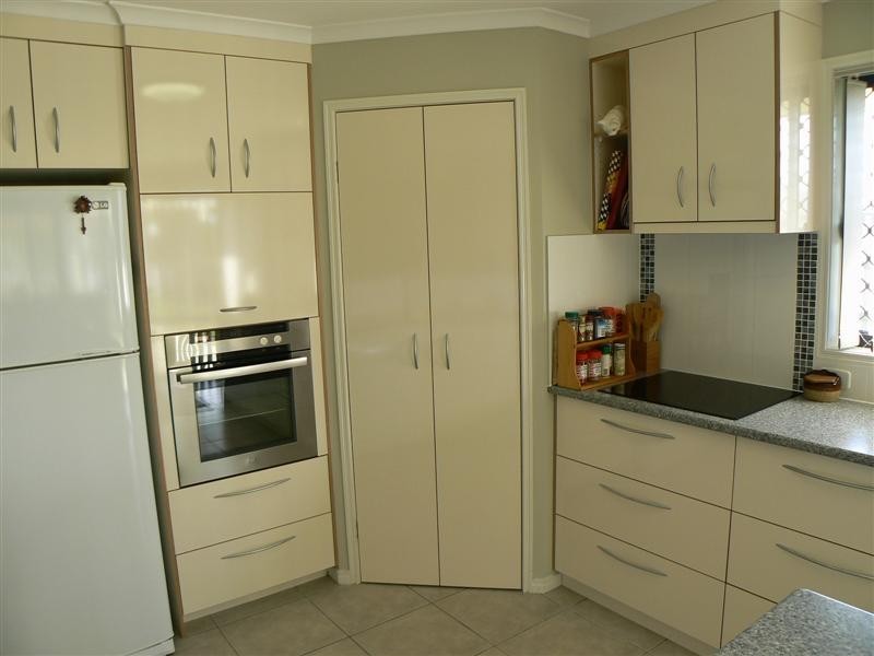 23 Lakes Bvd, Burrum Heads QLD 4659