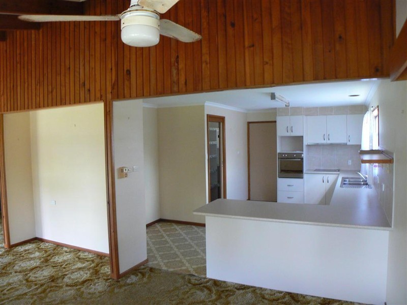595 Esplanade, Urangan QLD 4655