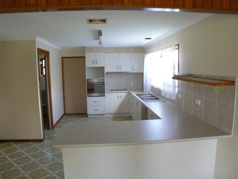 595 Esplanade, Urangan QLD 4655