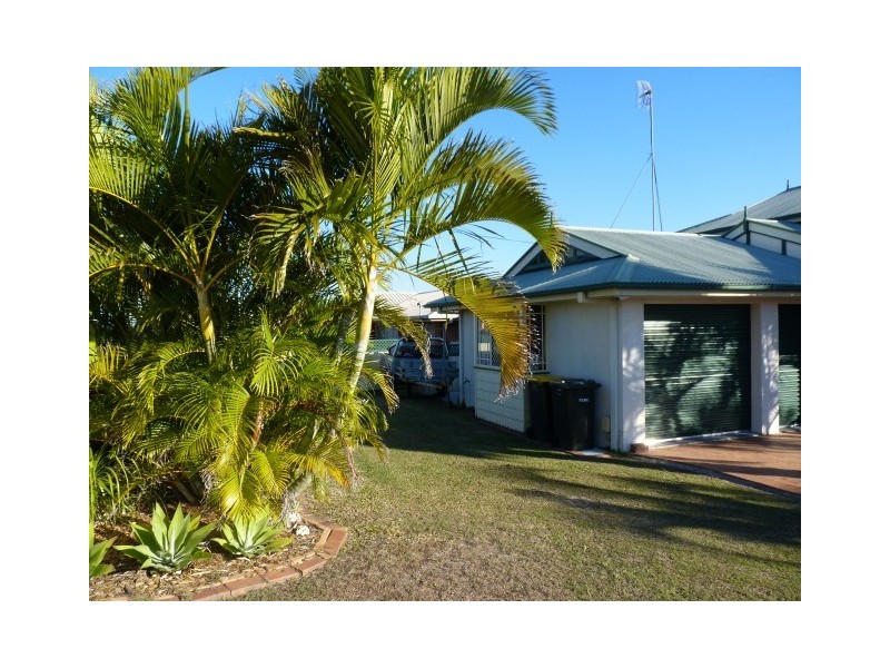 76 Murphy Street, Point Vernon QLD 4655