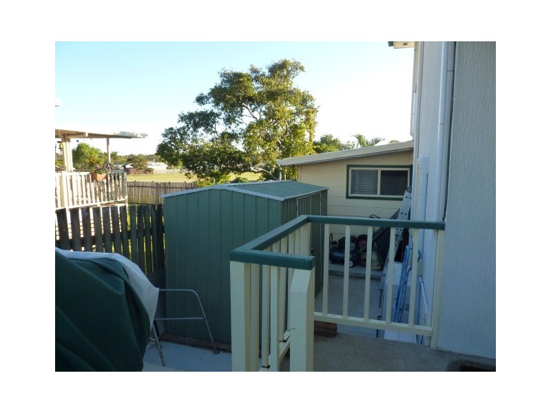 76 Murphy Street, Point Vernon QLD 4655