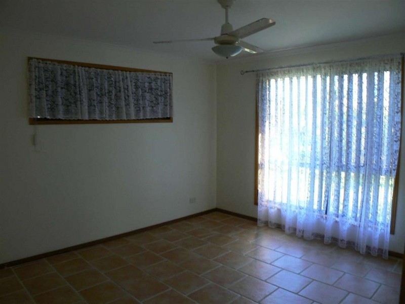 4 Rhys Court, Torquay QLD 4655