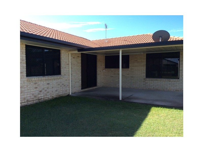 4 Clipper Street, Point Vernon QLD 4655