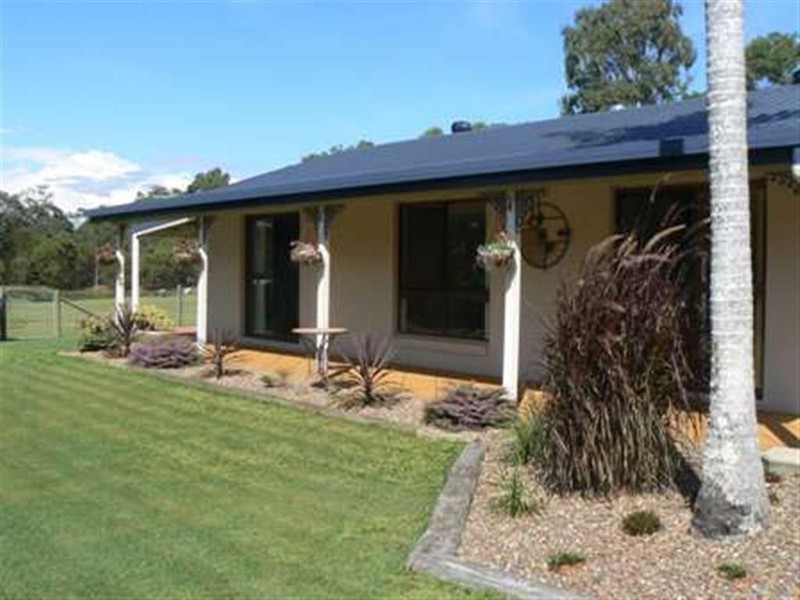 78 Lord St, Sunshine Acres QLD 4655