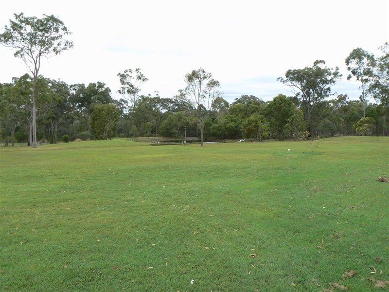 78 Lord St, Sunshine Acres QLD 4655