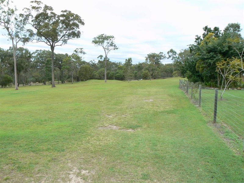 78 Lord St, Sunshine Acres QLD 4655