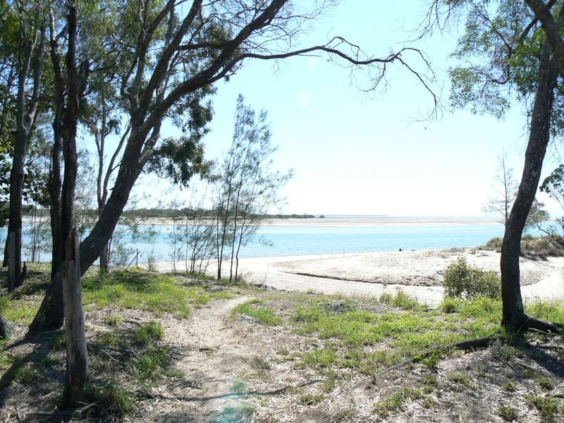 27 Fraser Waters Pde, Toogoom QLD 4655