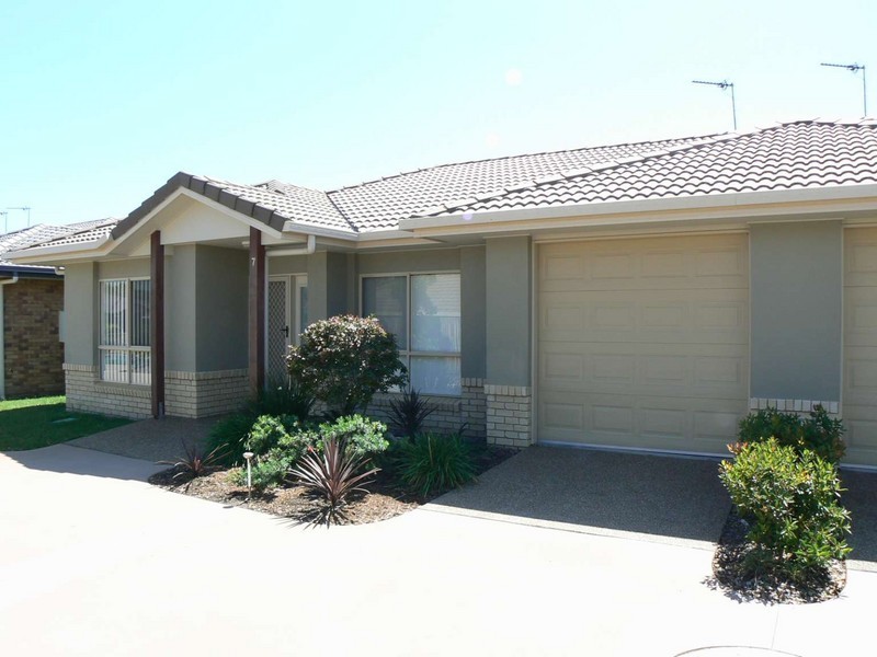 7/142-146 Elizabeth St, Urangan QLD 4655