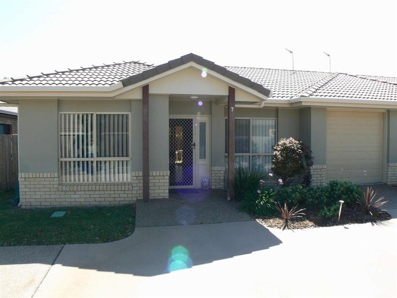 7/142-146 Elizabeth St, Urangan QLD 4655