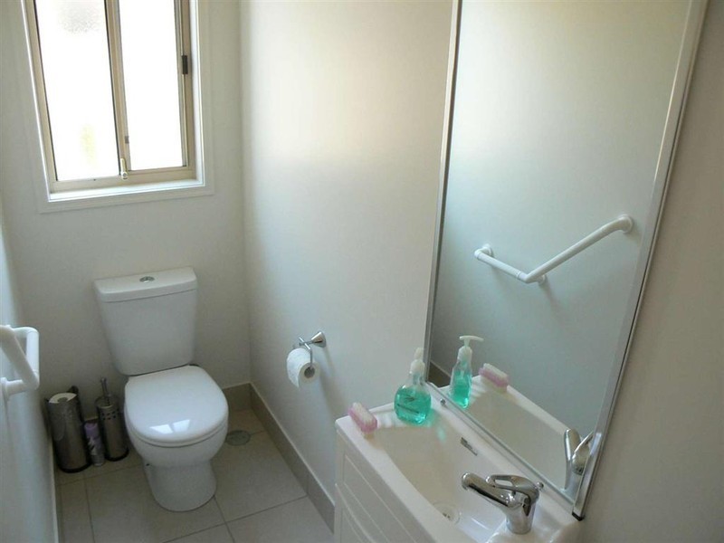 7/142-146 Elizabeth St, Urangan QLD 4655