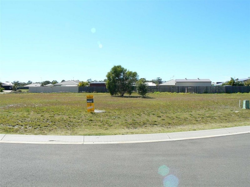 5 Noeme St, Burrum Heads QLD 4659