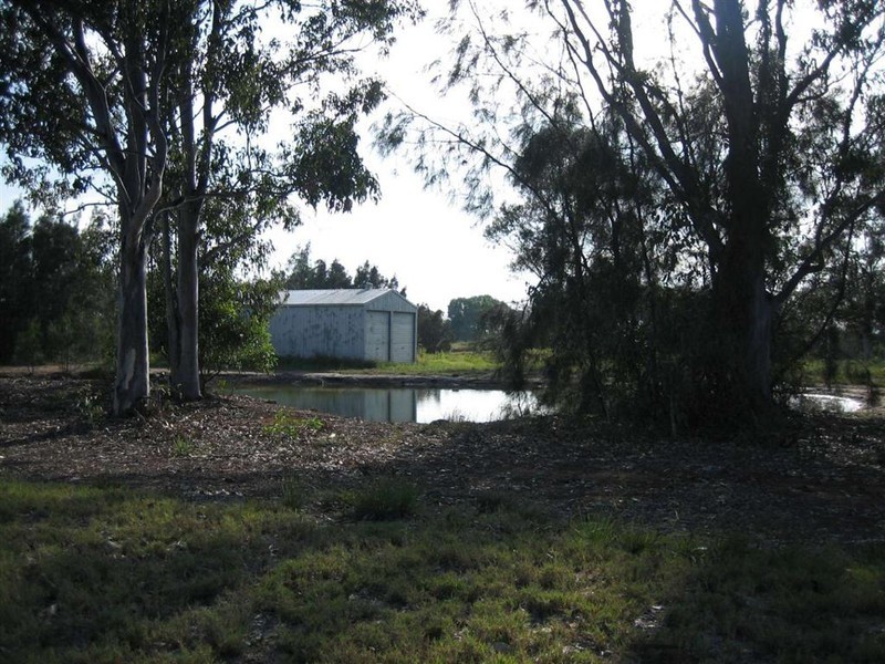 18 Kingfisher Dr, River Heads QLD 4655