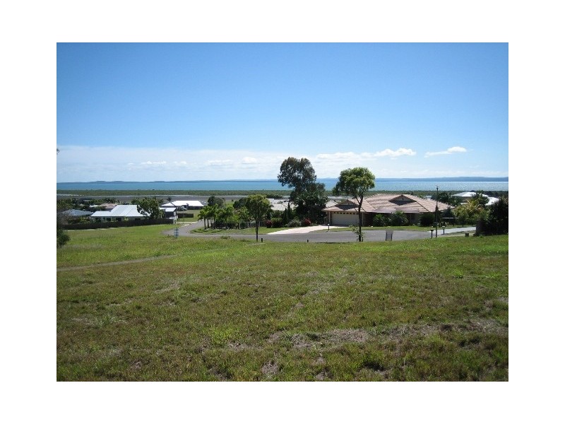 21 Ferryman Cl, River Heads QLD 4655