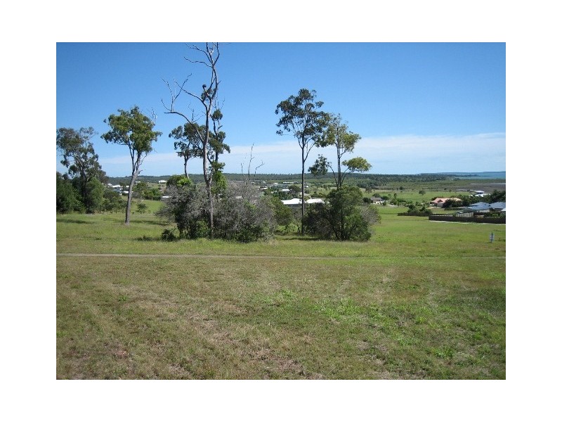 21 Ferryman Cl, River Heads QLD 4655