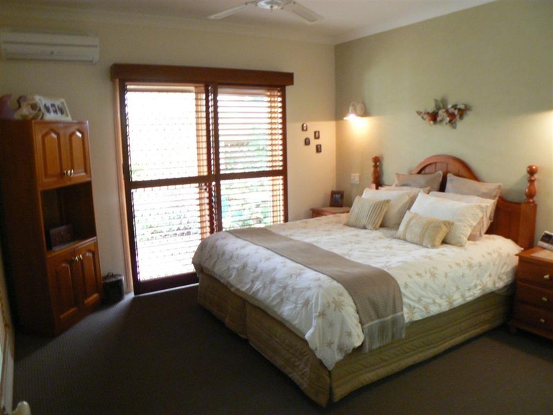 45 Wellington Crescent, Wondunna QLD 4655