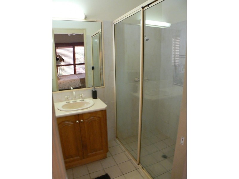 45 Wellington Crescent, Wondunna QLD 4655