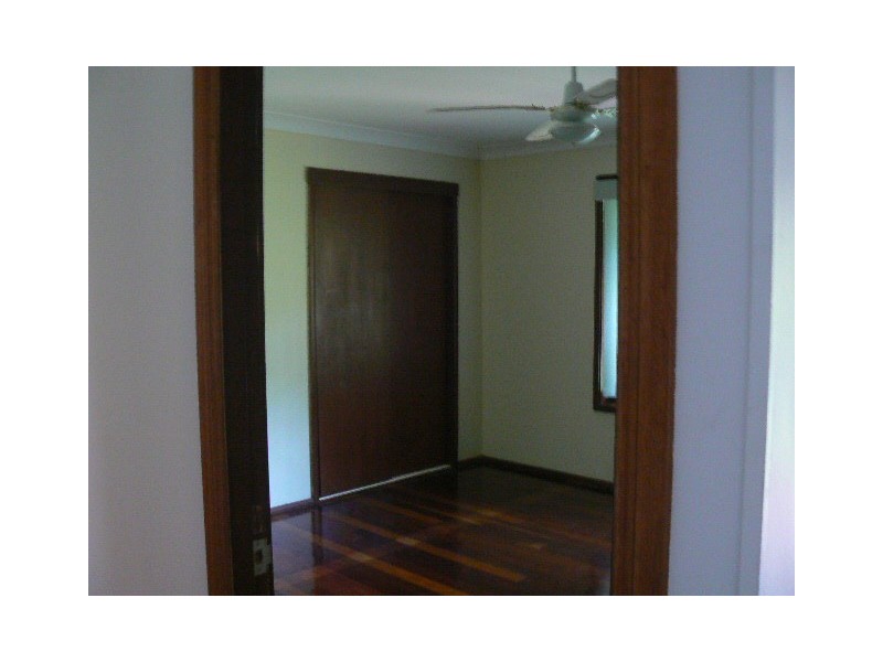 15 Burralong Dr, Wondunna QLD 4655