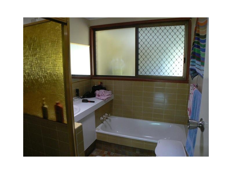 141 Moorabinda Dr, Sunshine Acres QLD 4655