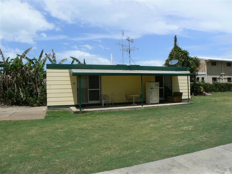 Esplanade 572 Esp/36 Hibiscus, Urangan QLD 4655