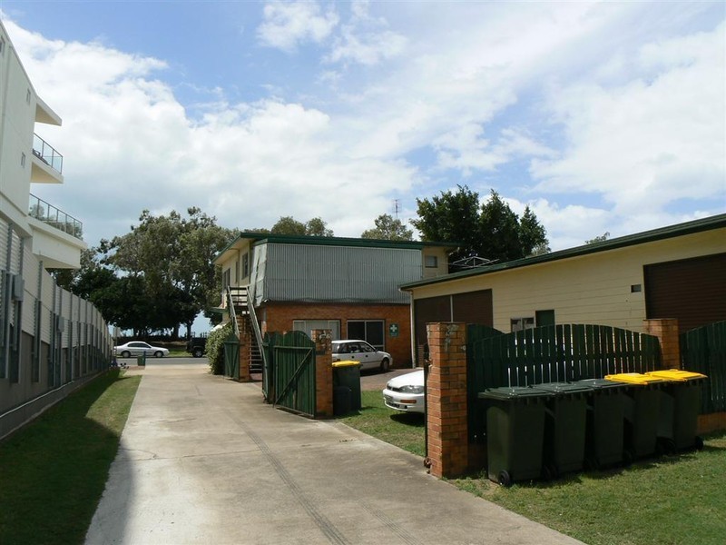 Esplanade 572 Esp/36 Hibiscus, Urangan QLD 4655