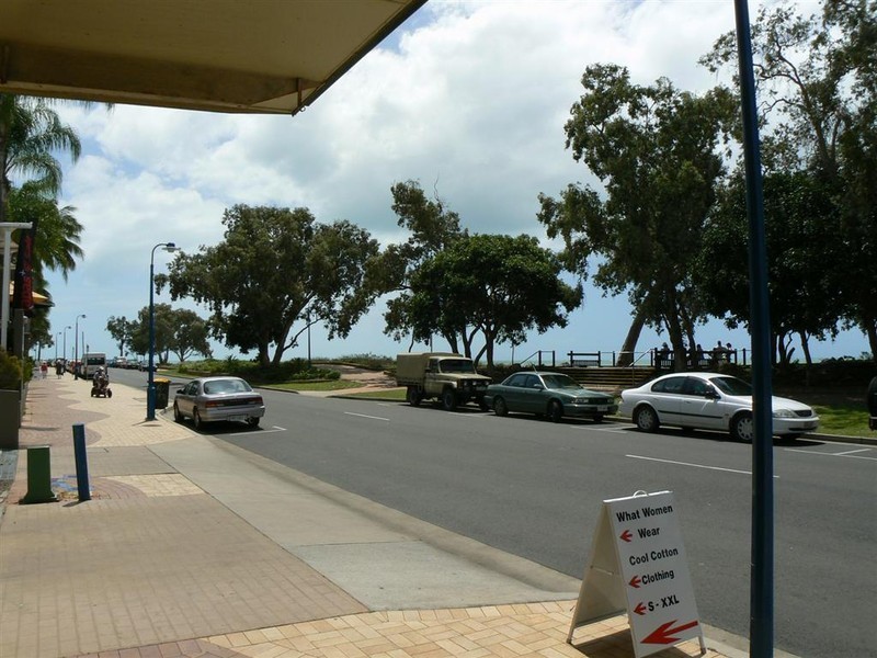 Esplanade 572 Esp/36 Hibiscus, Urangan QLD 4655