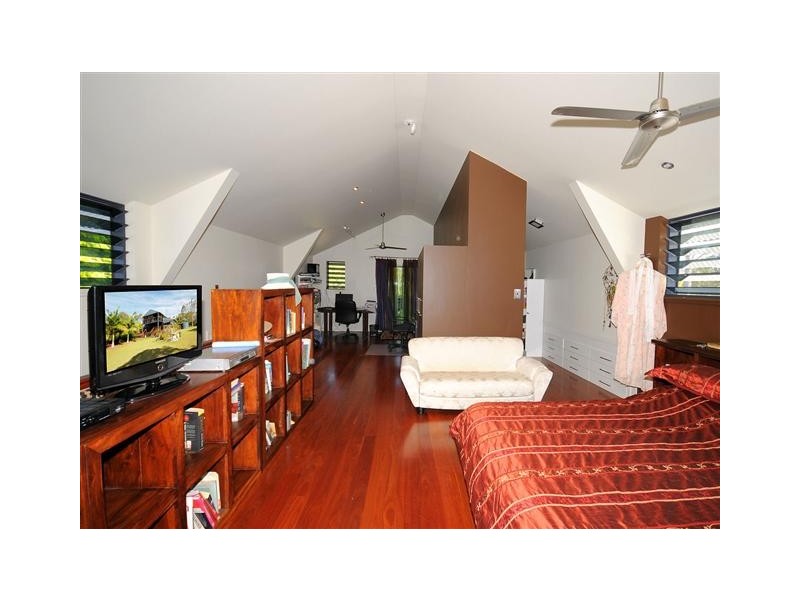 244 Pacific Haven Cct, Pacific Haven QLD 4659