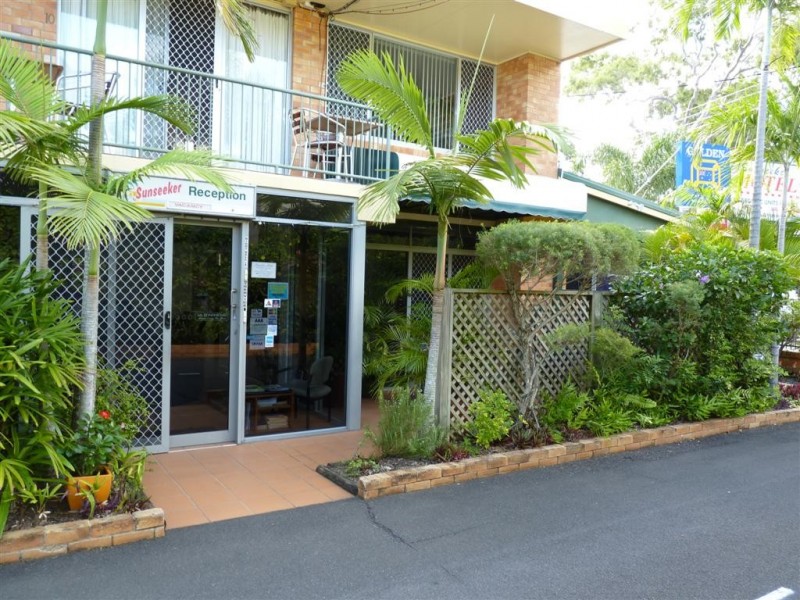 354 Esplanade, Scarness QLD 4655