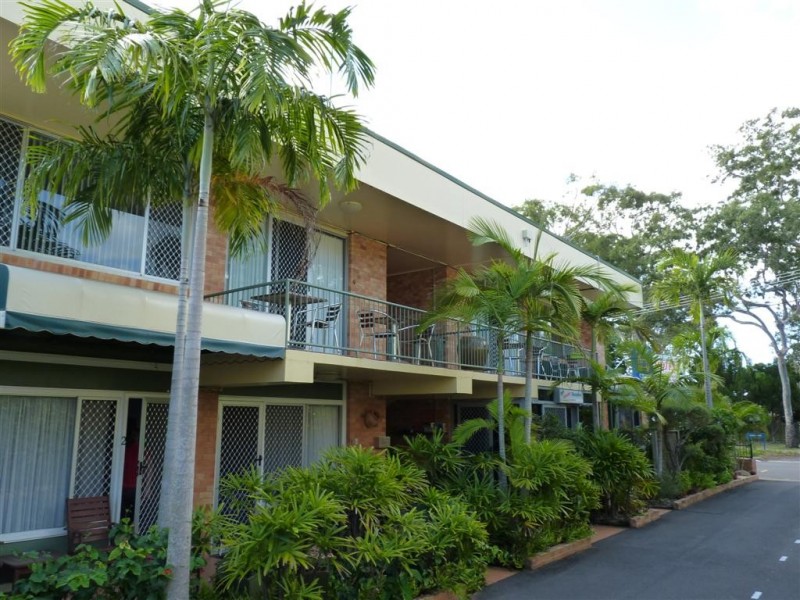 354 Esplanade, Scarness QLD 4655