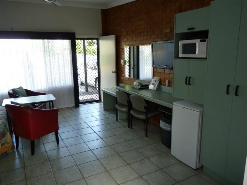354 Esplanade, Scarness QLD 4655