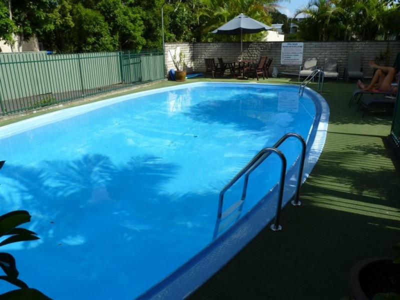354 Esplanade, Scarness QLD 4655