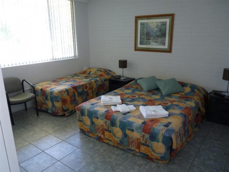 354 Esplanade, Scarness QLD 4655
