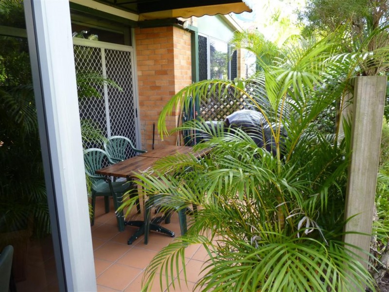 354 Esplanade, Scarness QLD 4655