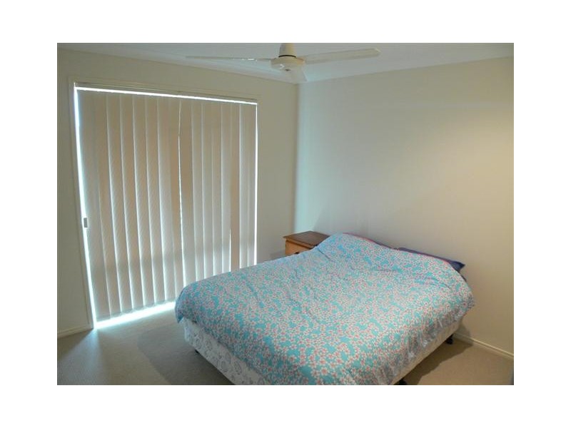 10 Bayley Ct, Urraween QLD 4655