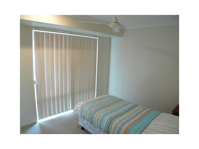 10 Bayley Ct, Urraween QLD 4655