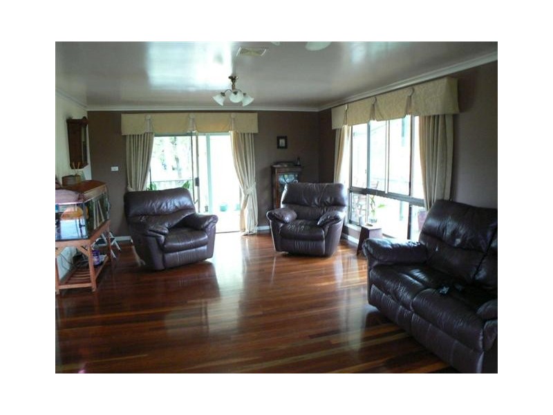 399 Bingham Rd, Booral QLD 4655