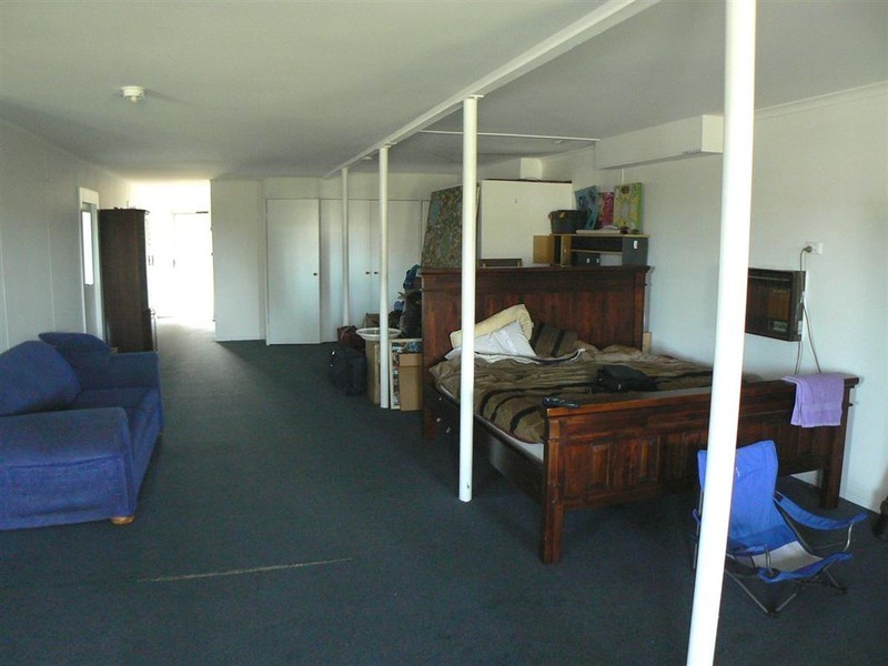 49  Helsham St, Point Vernon QLD 4655