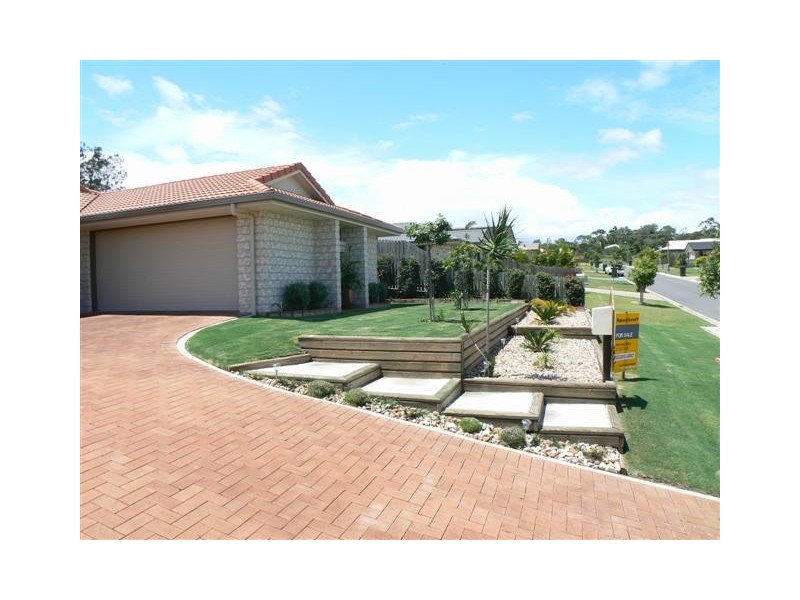 10 Picadilly Cct, Urraween QLD 4655