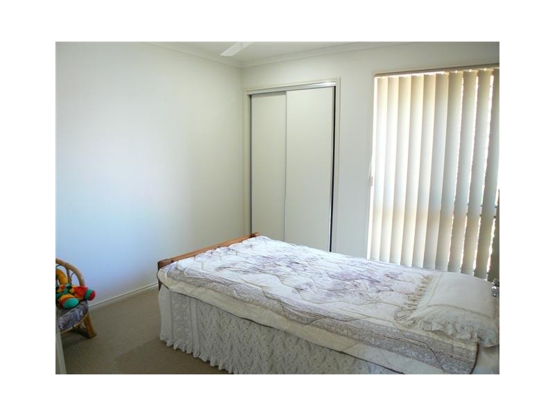 10 Picadilly Cct, Urraween QLD 4655