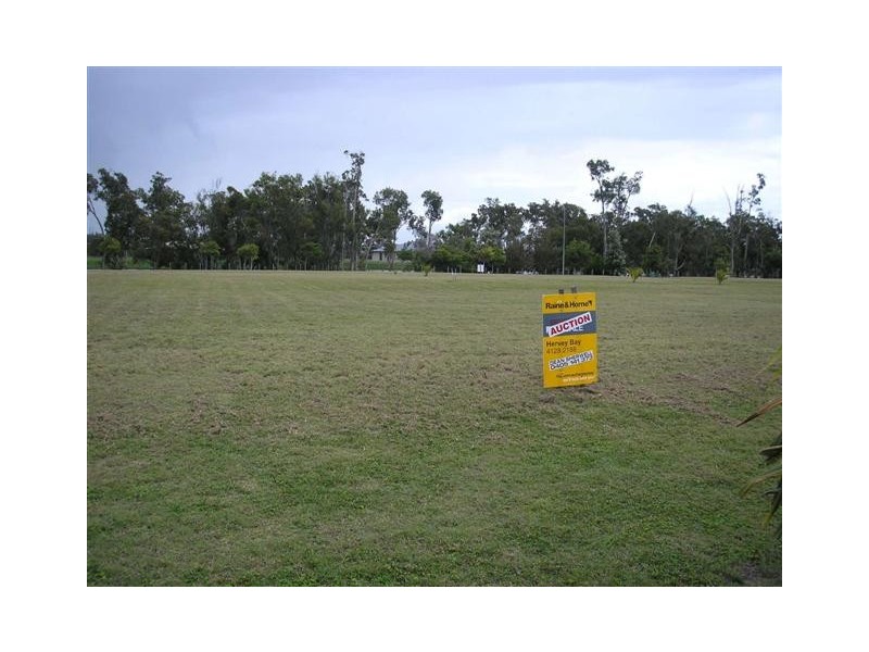 8  Sandcastles Cct, Burrum Heads QLD 4659