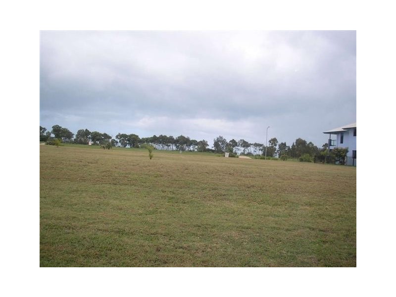 8  Sandcastles Cct, Burrum Heads QLD 4659