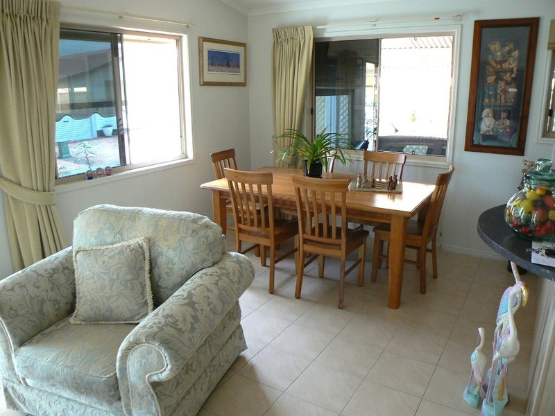 237/7 Bay Dr, Pialba QLD 4655