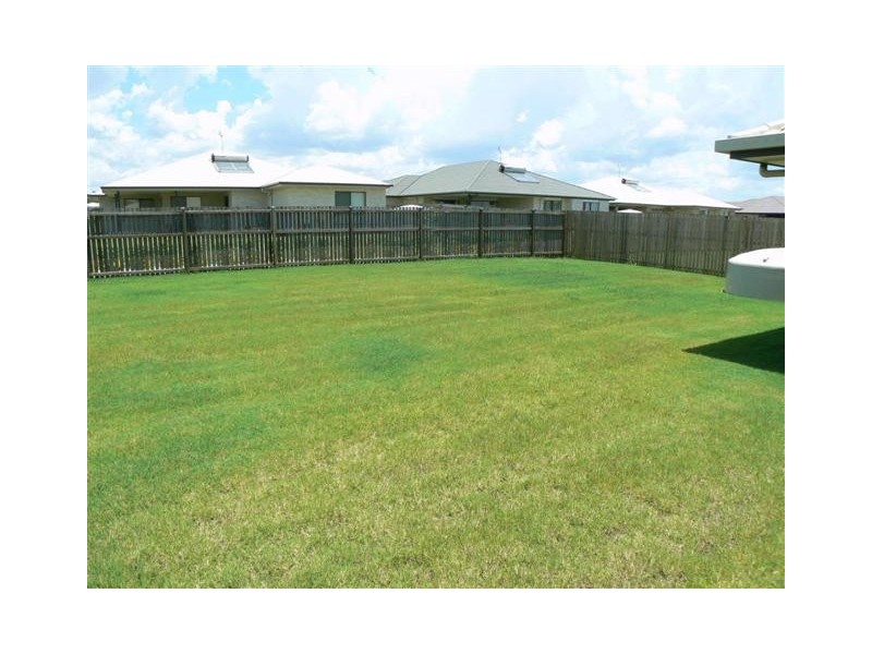 24 Pembridge Cct (L191), Urraween QLD 4655