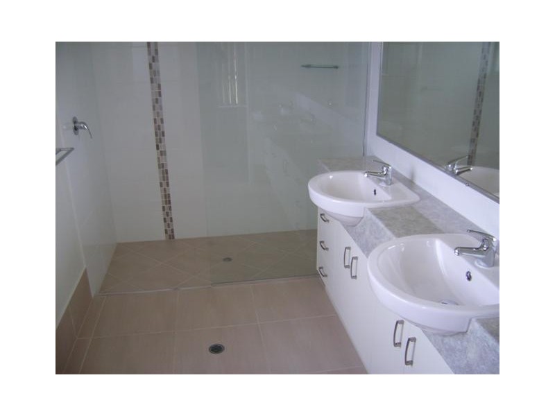 26 Pembridge Cct (L192), Urraween QLD 4655