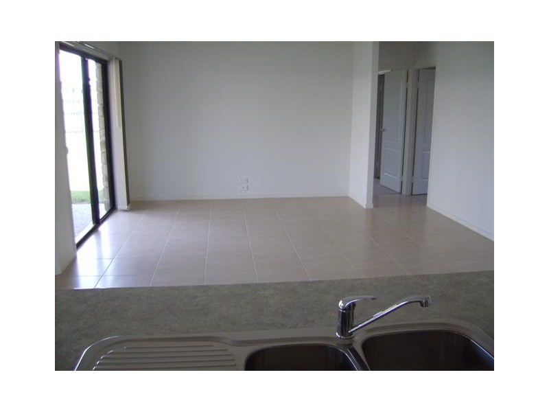 26 Pembridge Cct (L192), Urraween QLD 4655