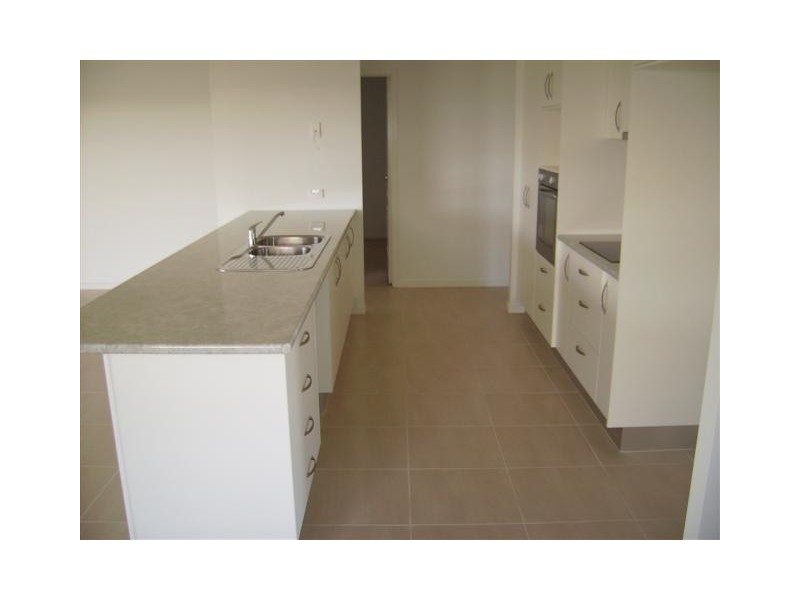 26 Pembridge Cct (L192), Urraween QLD 4655