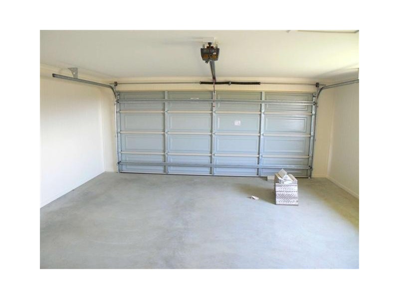 1 Duke Ct (L207), Urraween QLD 4655