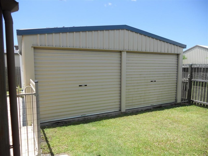 17 Lancaster Ccrt, Urraween QLD 4655